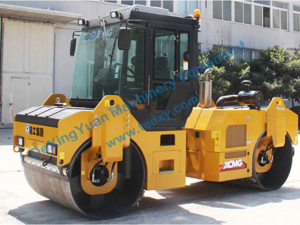 c鿴ԔϢ}XD85 Hydraulic Double Drum Vibratory Compactor xΔ1550